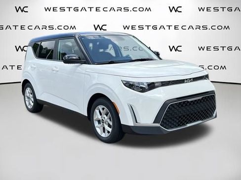 Certified 2023 Kia Soul S FWD image 40