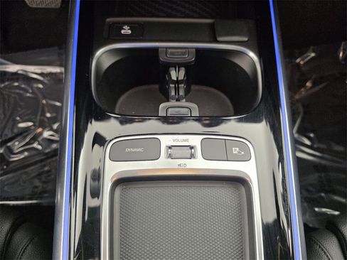 Certified 2025 Mercedes-Benz GLA 250 image 22