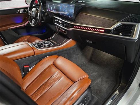 Used 2024 BMW X5 M60i image 21