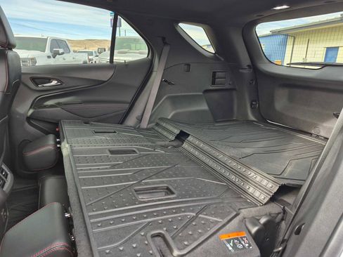 Used 2024 Chevrolet Equinox RS w/ RS Leather Package image 37