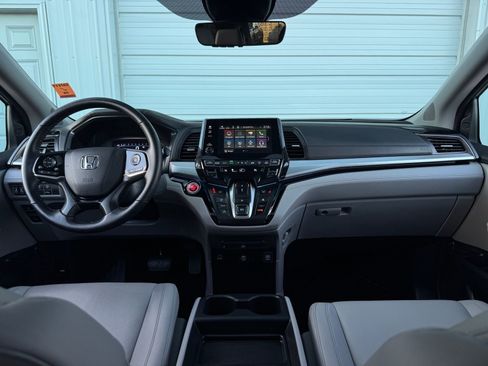 Certified 2024 Honda Odyssey Touring image 15