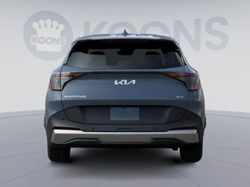 New 2026 Kia Sportage EX image 16
