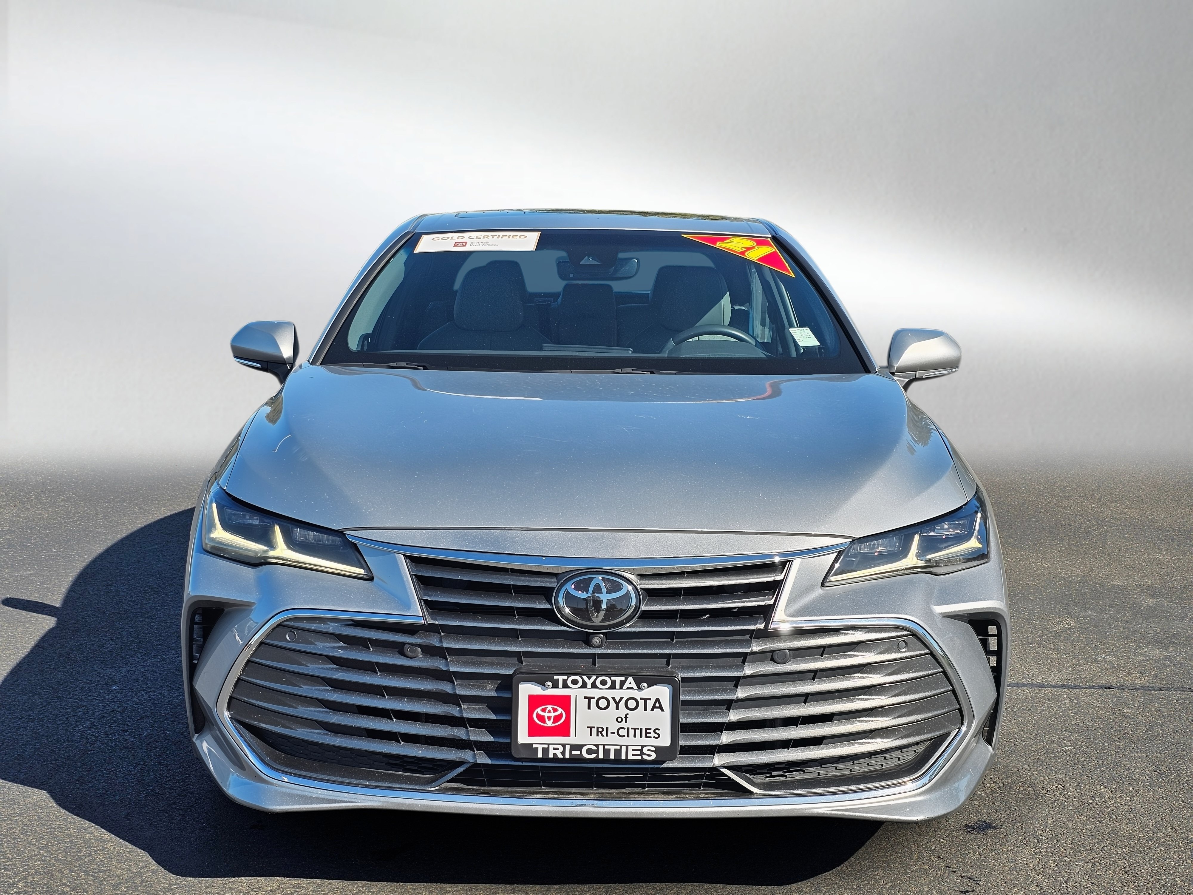 Certified 2021 Toyota Avalon Limited w/ Advanced Safety Package FWD image 7