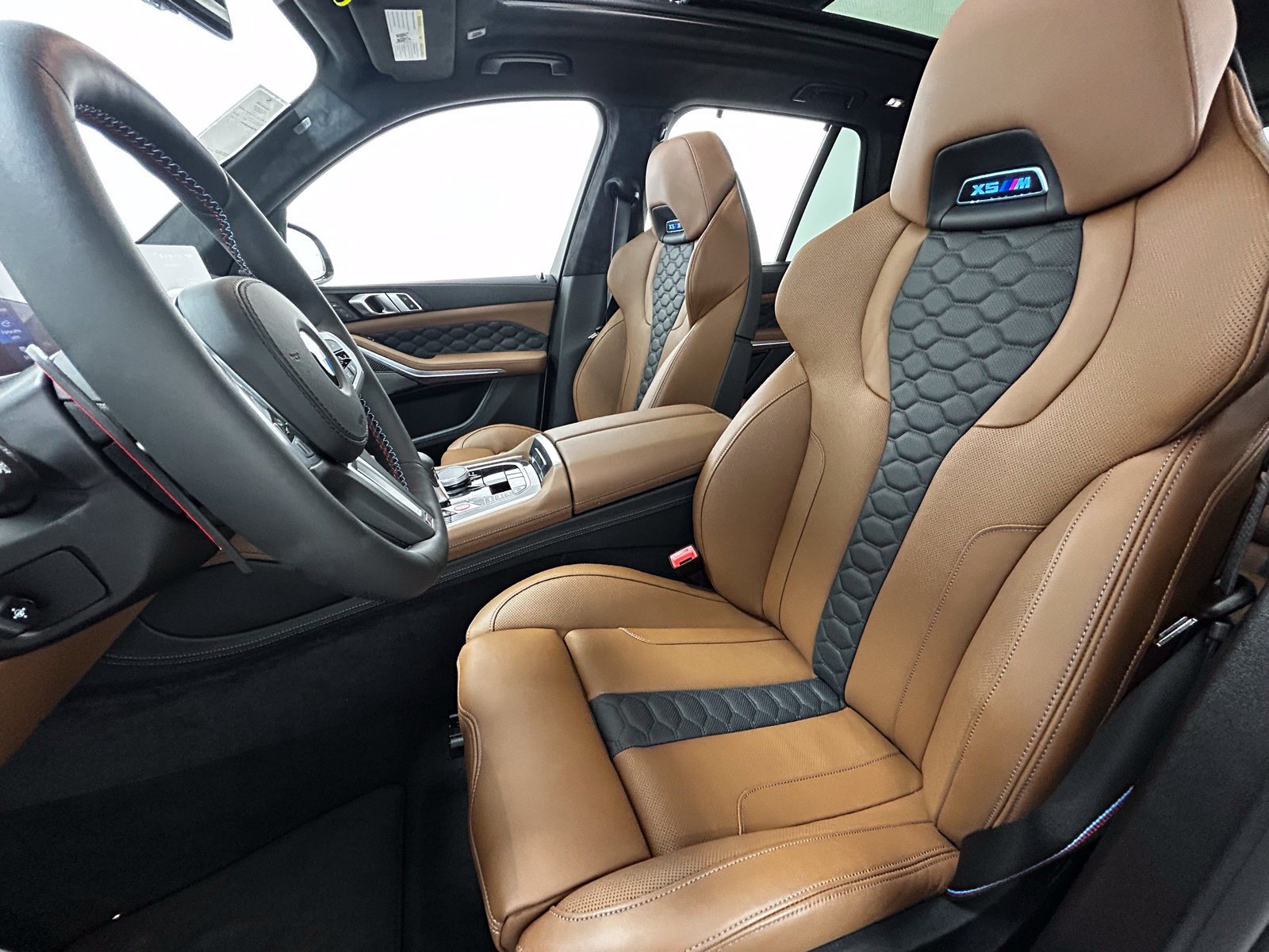 New 2026 BMW X5 M Competition w/ Executive Package AWD/4WD image 30