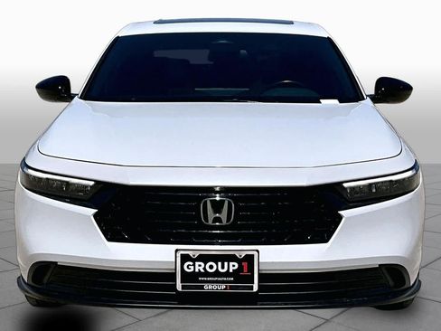 Used 2023 Honda Accord Sport image 7