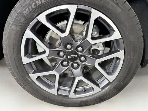 Used 2025 Chevrolet Blazer RS w/ Driver Confidence II Package image 33