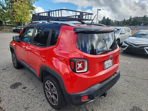 Used 2016 Jeep Renegade Limited FWD image 3