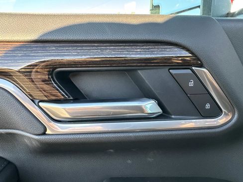 New 2026 GMC Sierra 2500 SLE w/ SLE Value Package; image 22