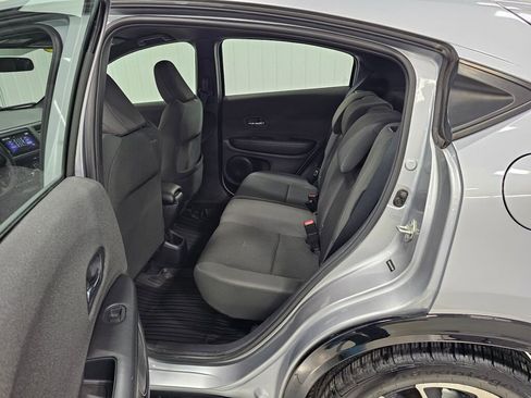 Used 2020 Honda HR-V Sport image 13