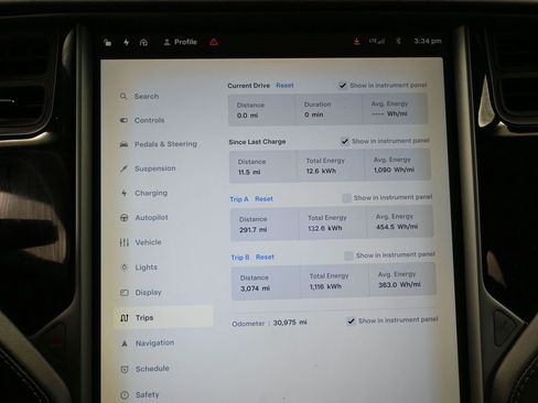 Used 2018 Tesla Model X 75D image 30