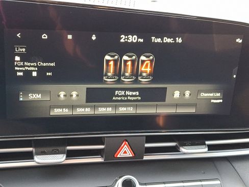 Certified 2023 Hyundai Elantra Limited image 20