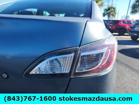 Used 2011 MAZDA MAZDA3 i Sport image 28