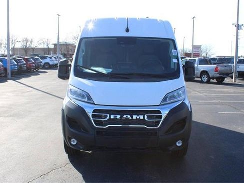 New 2024 RAM ProMaster 2500 w/ Quick Order Package 22H SLT+ image 10