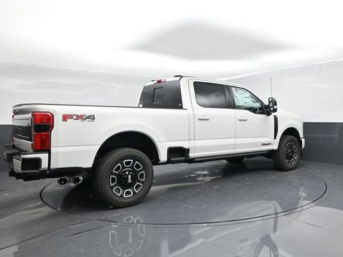New 2026 Ford F250 Platinum AWD/4WD image 8