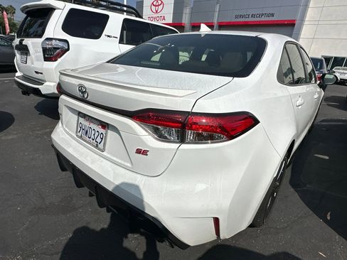 Certified 2023 Toyota Corolla SE w/ SE Premium Package image 5