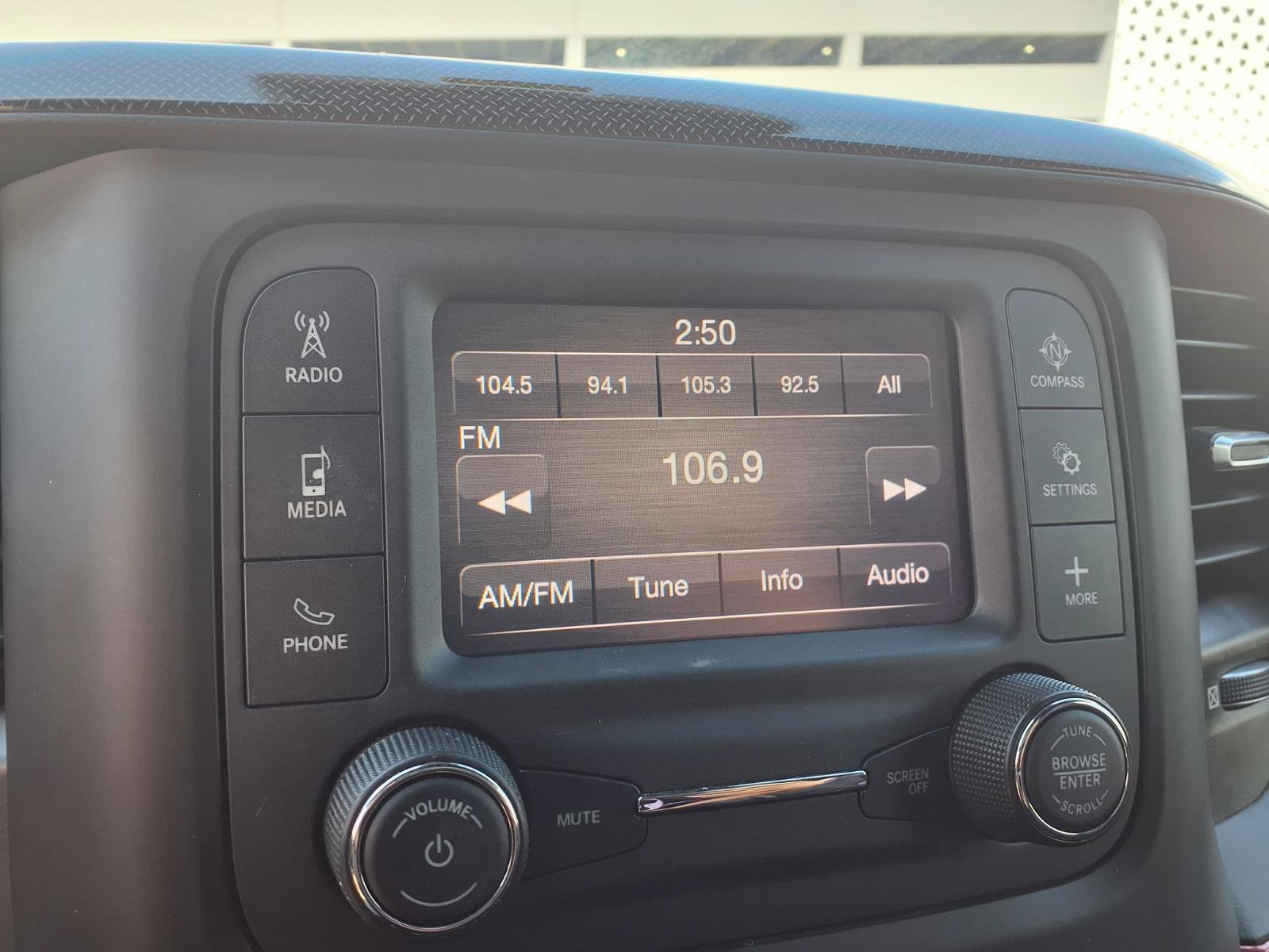 Used 2022 RAM 1500 Rebel AWD/4WD image 7