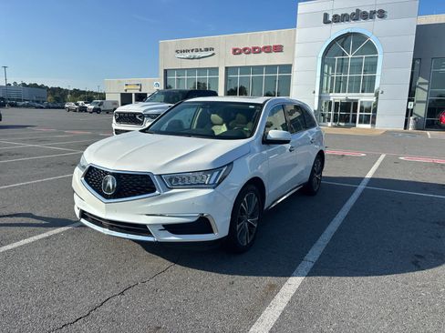 Used 2020 Acura MDX SH-AWD w/ Technology Package image 2