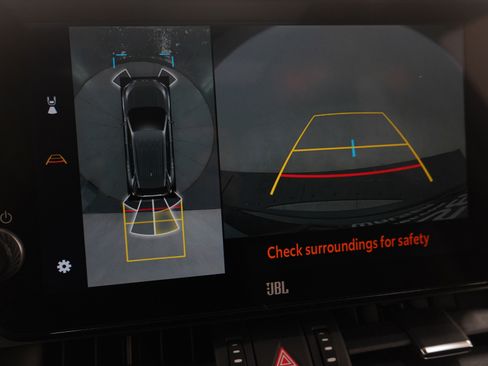 Used 2024 Toyota RAV4 Limited image 31