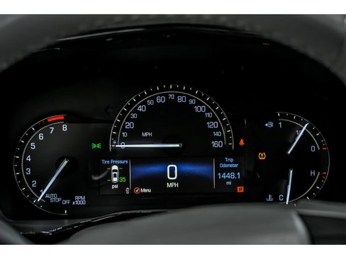 Used 2018 Cadillac XT5 Luxury w/ Driver Awareness Package image 16