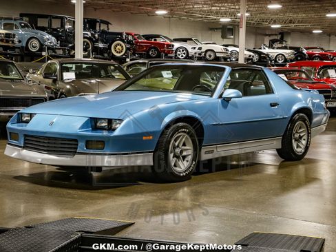 Used 1988 Chevrolet Camaro LT image 8