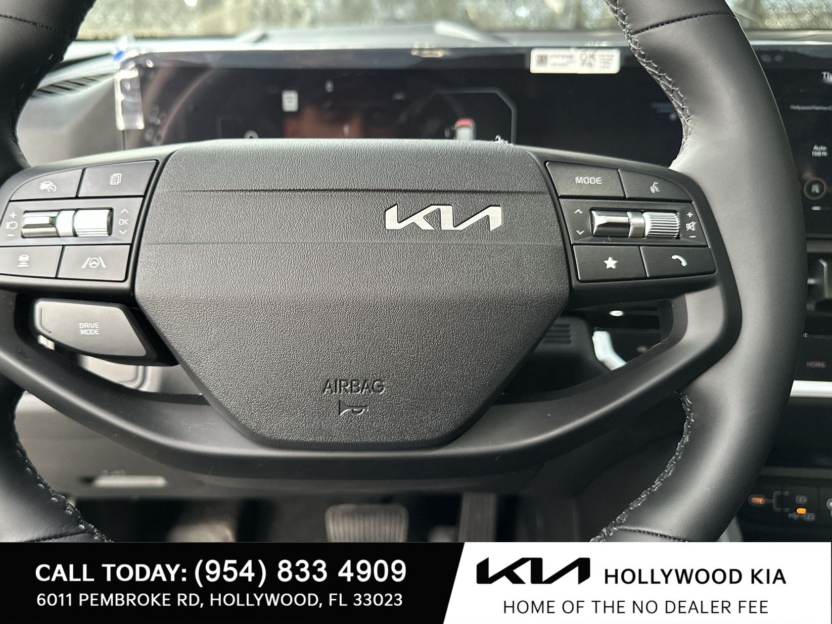New 2026 Kia Sportage SX FWD image 13
