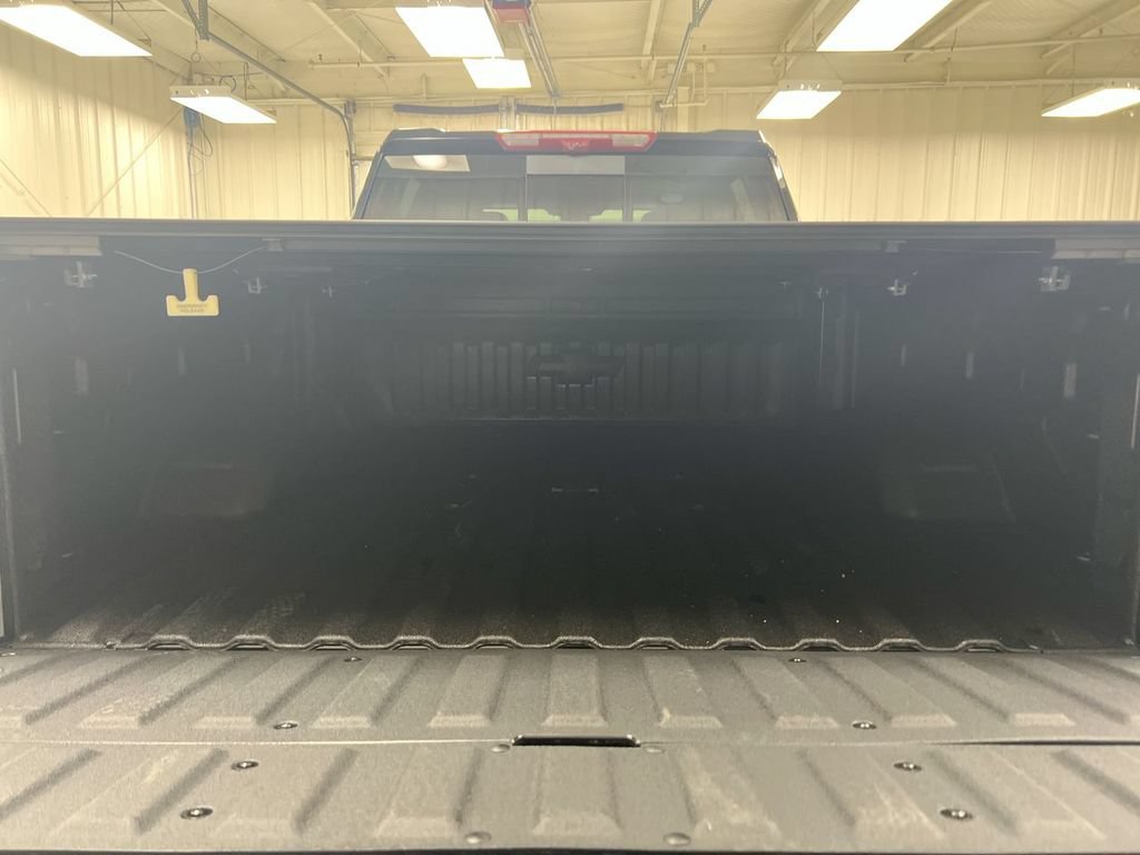New 2026 Chevrolet Silverado 2500 High Country w/ Midnight Edition AWD/4WD image 25