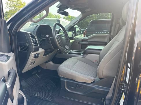 Used 2020 Ford F150 XLT w/ Equipment Group 302A Luxury AWD/4WD image 3