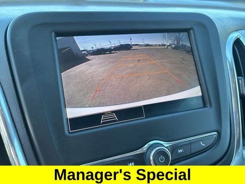 Used 2023 Chevrolet Equinox LT FWD image 22