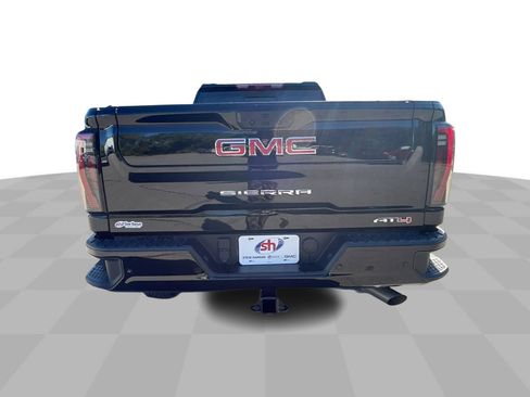 Used 2024 GMC Sierra 2500 AT4 w/ AT4 Premium Plus Package image 8