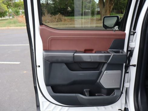 Used 2021 Ford F150 Lariat AWD/4WD image 24