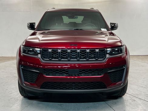 New 2026 Jeep Grand Cherokee Altitude AWD/4WD image 8