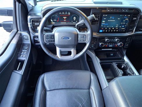 Used 2024 Ford F350 Lariat w/ Chrome Package image 11