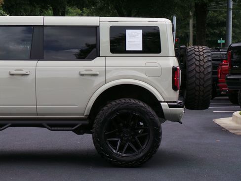 Used 2025 Ford Bronco Badlands AWD/4WD image 27