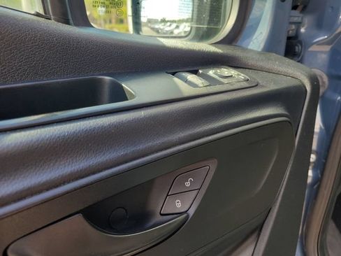 Used 2021 Mercedes-Benz Sprinter 2500 image 13