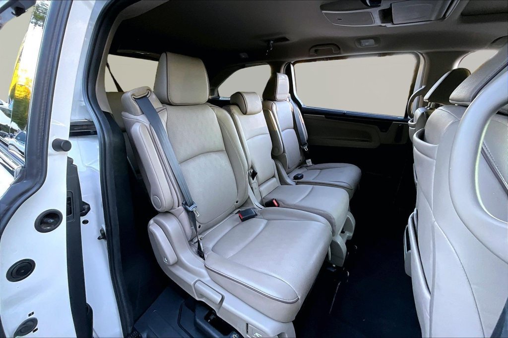 Used 2024 Honda Odyssey Elite image 19