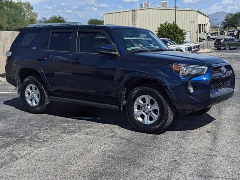 Used 2016 Toyota 4Runner SR5 AWD/4WD image 1