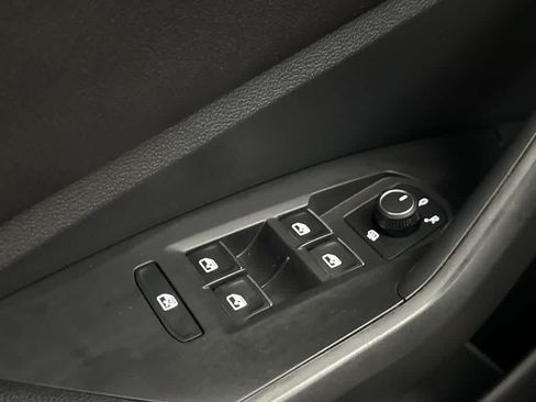 Used 2023 Volkswagen Jetta Sport FWD image 17