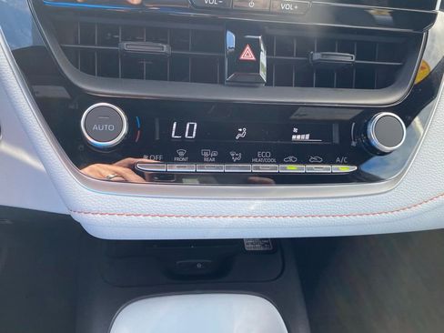 Used 2025 Toyota Corolla FX image 23