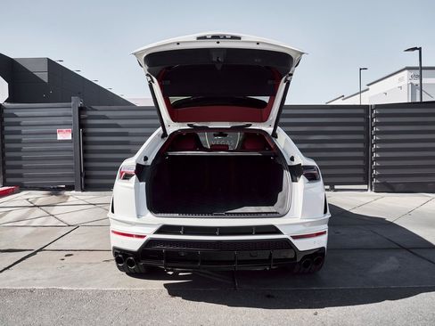 Used 2024 Lamborghini Urus S image 16