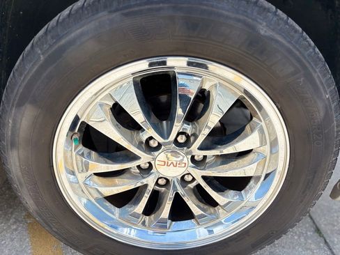 Used 2006 GMC Yukon Denali AWD/4WD image 32