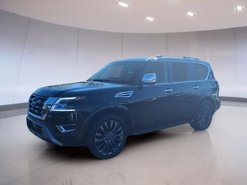 Used 2024 Nissan Armada Platinum w/ Cargo Package image 7