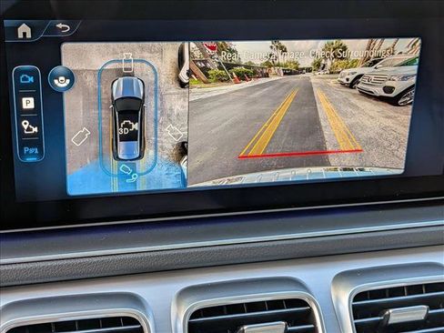New 2026 Mercedes-Benz GLS 450 4MATIC image 12