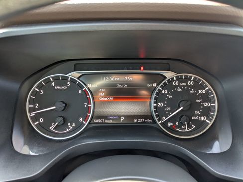 Used 2023 Nissan Rogue SV image 15