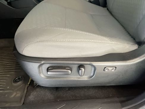 Used 2021 Toyota Tacoma SR5 image 12