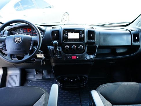 Used 2020 RAM ProMaster 2500 w/ Premium Appearance Group image 14