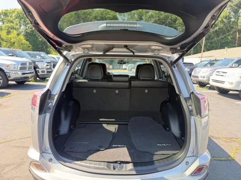 Used 2017 Toyota RAV4 Limited w/ Carpet Mat Package AWD/4WD image 12