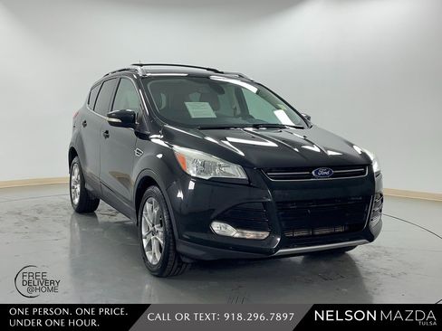 Used 2014 Ford Escape Titanium image 4