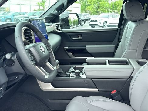 New 2026 Toyota Tundra Limited AWD/4WD image 28