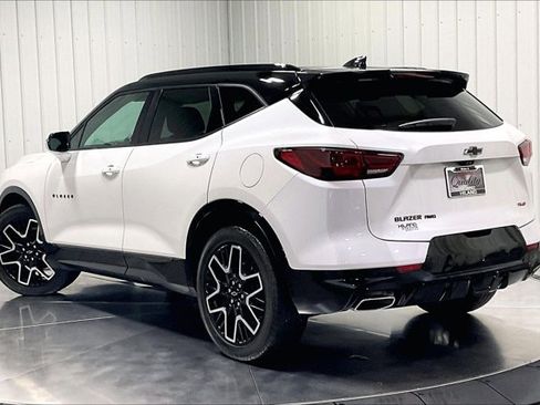 Used 2024 Chevrolet Blazer RS w/ Driver Confidence II Package AWD/4WD image 12