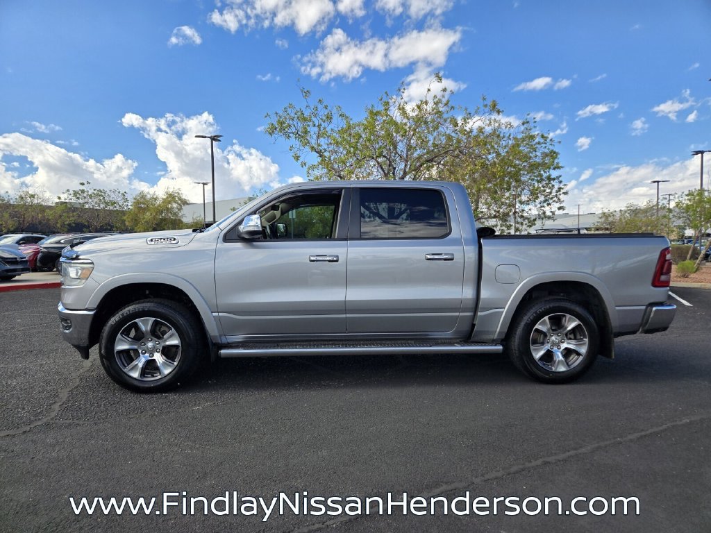 Used 2019 RAM 1500 Laramie AWD/4WD image 3